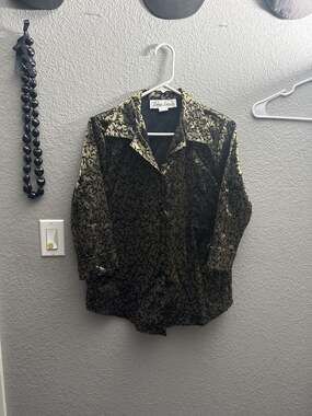 Gloria Lance Vintage Gold Metallic Burnout Leaf Button Down Blouse Large